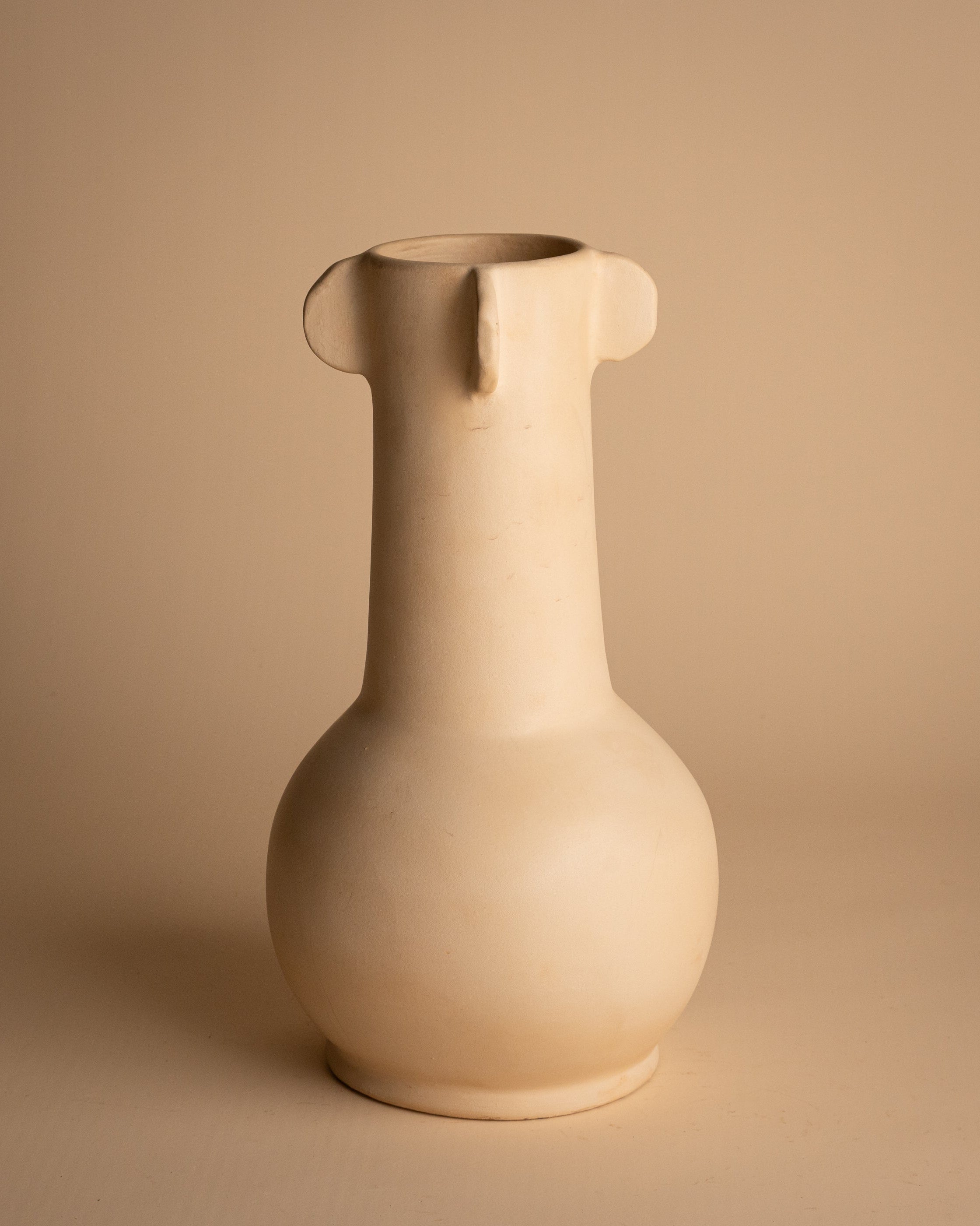 HANDGEMAAKTE VAAS – ARBA