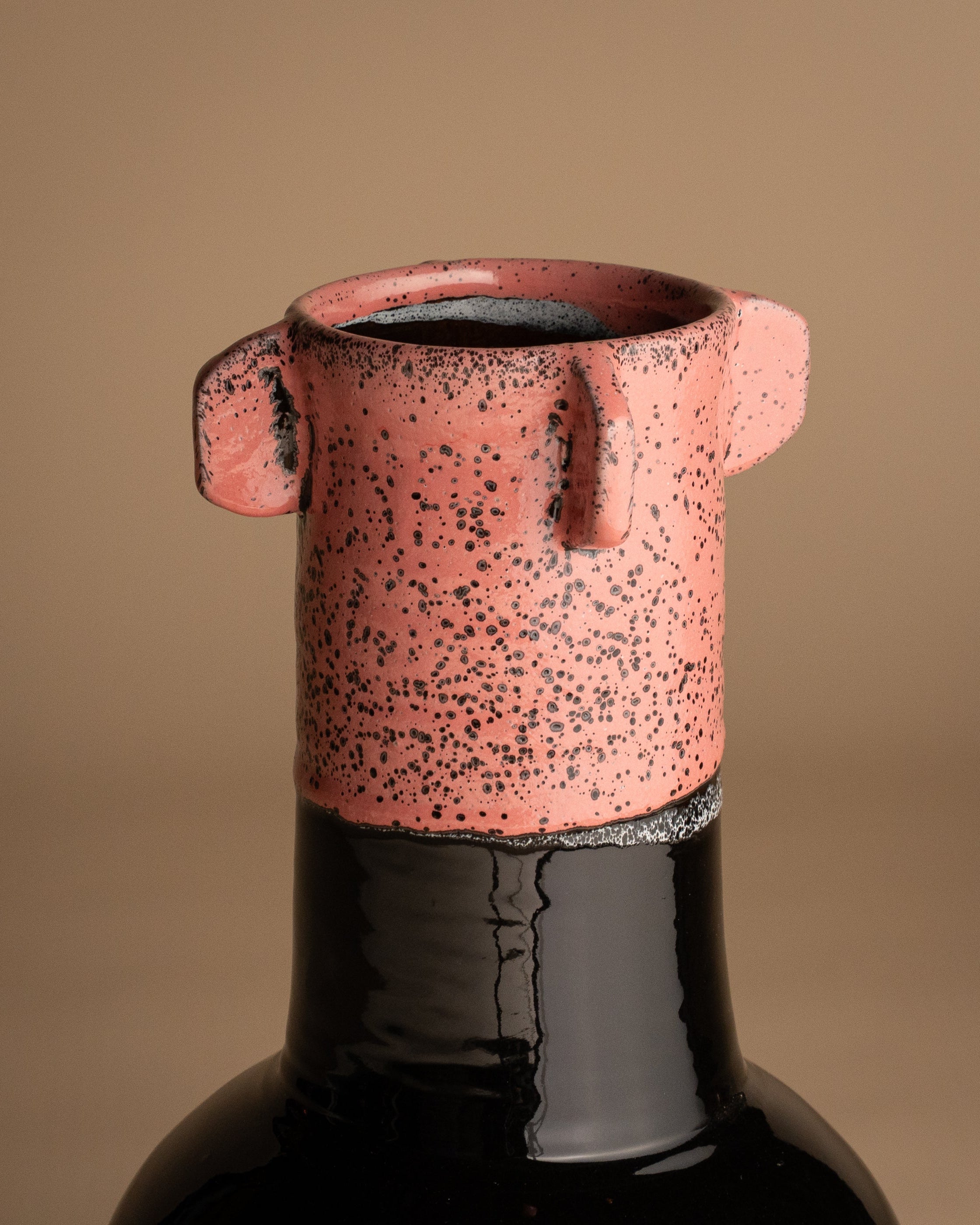 HANDGEMAAKTE VAAS – RIMA