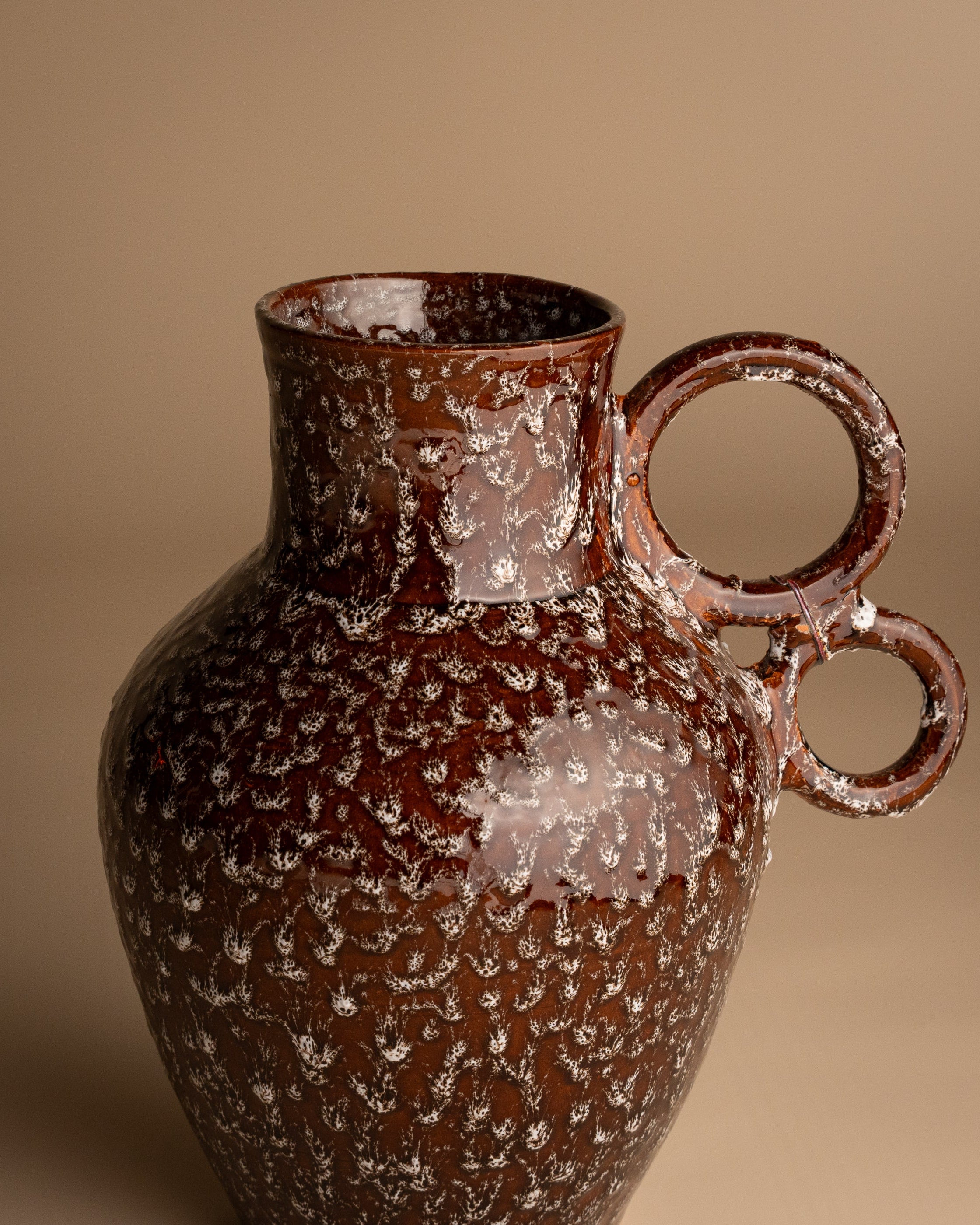 HANDGEMAAKTE VAAS – HARARA