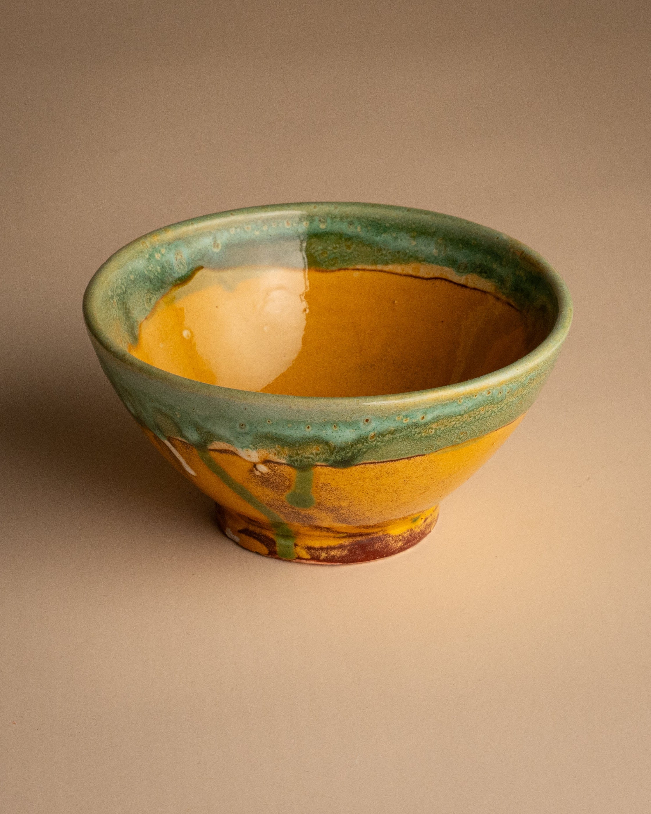 HANDGEMAAKTE KERAMIEK SCHAAL – KHADRA