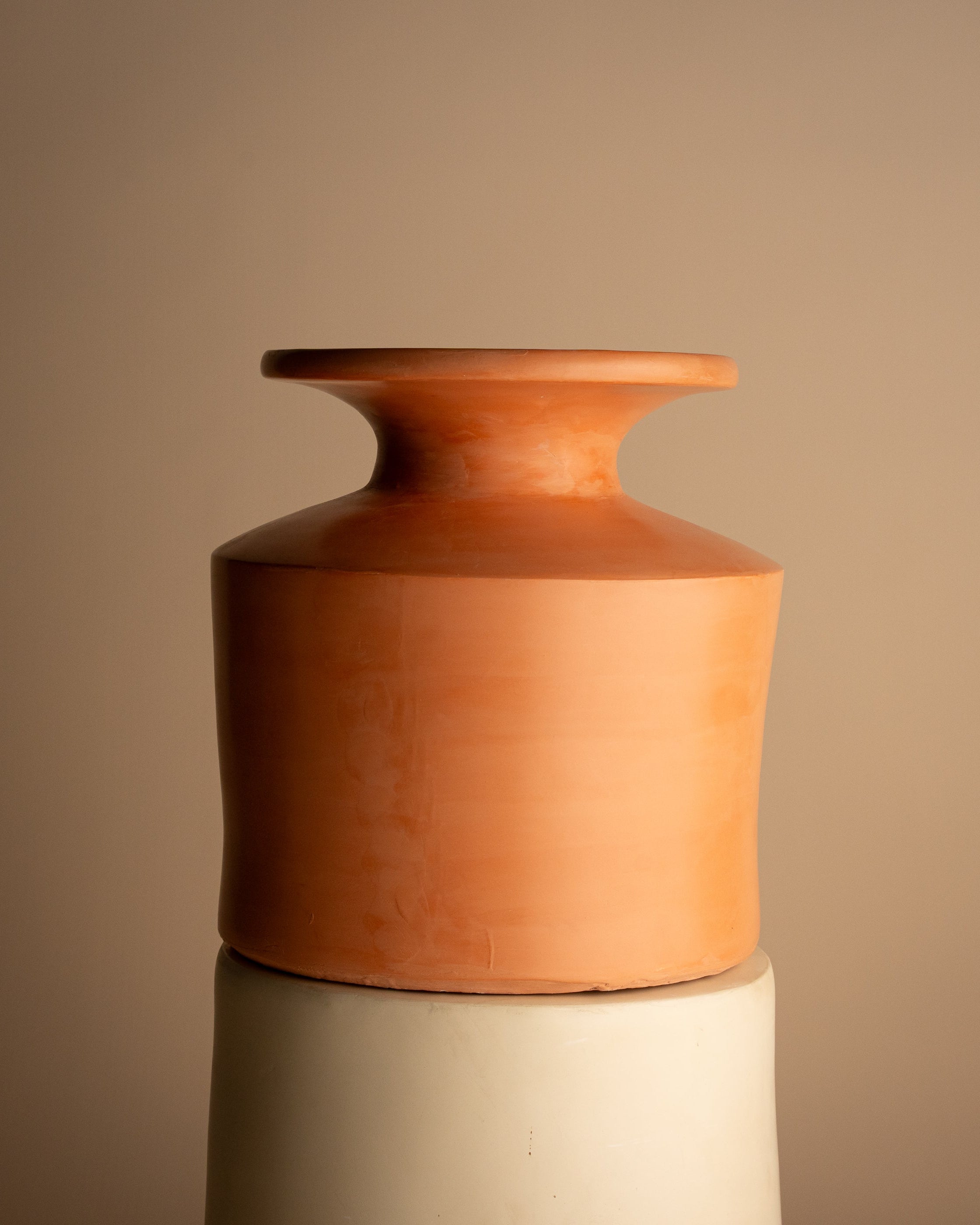 HANDGEMAAKTE (GROTE) VAAS – AMARA