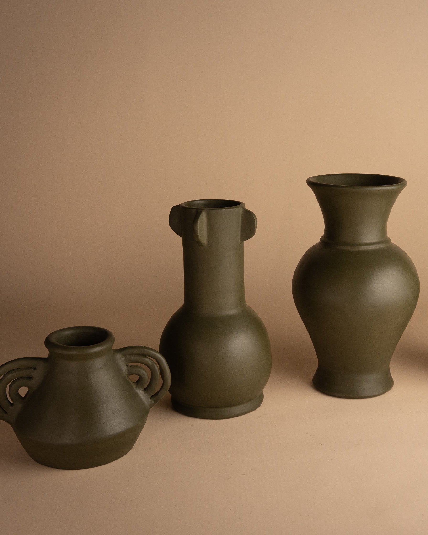 HANDGEMAAKTE VAAS – ARBA