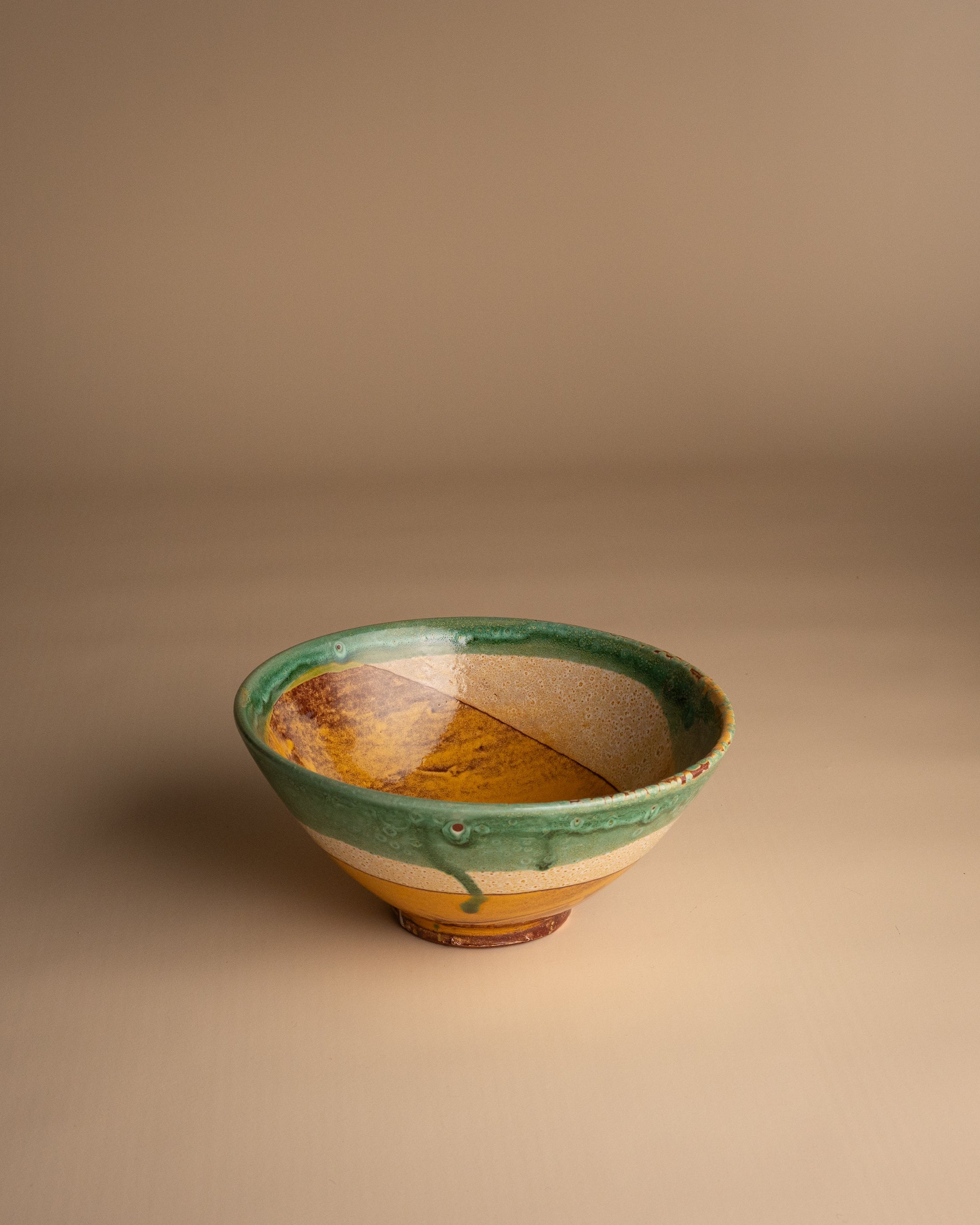 HANDGEMAAKTE KERAMIEK SCHAAL – KHADRA