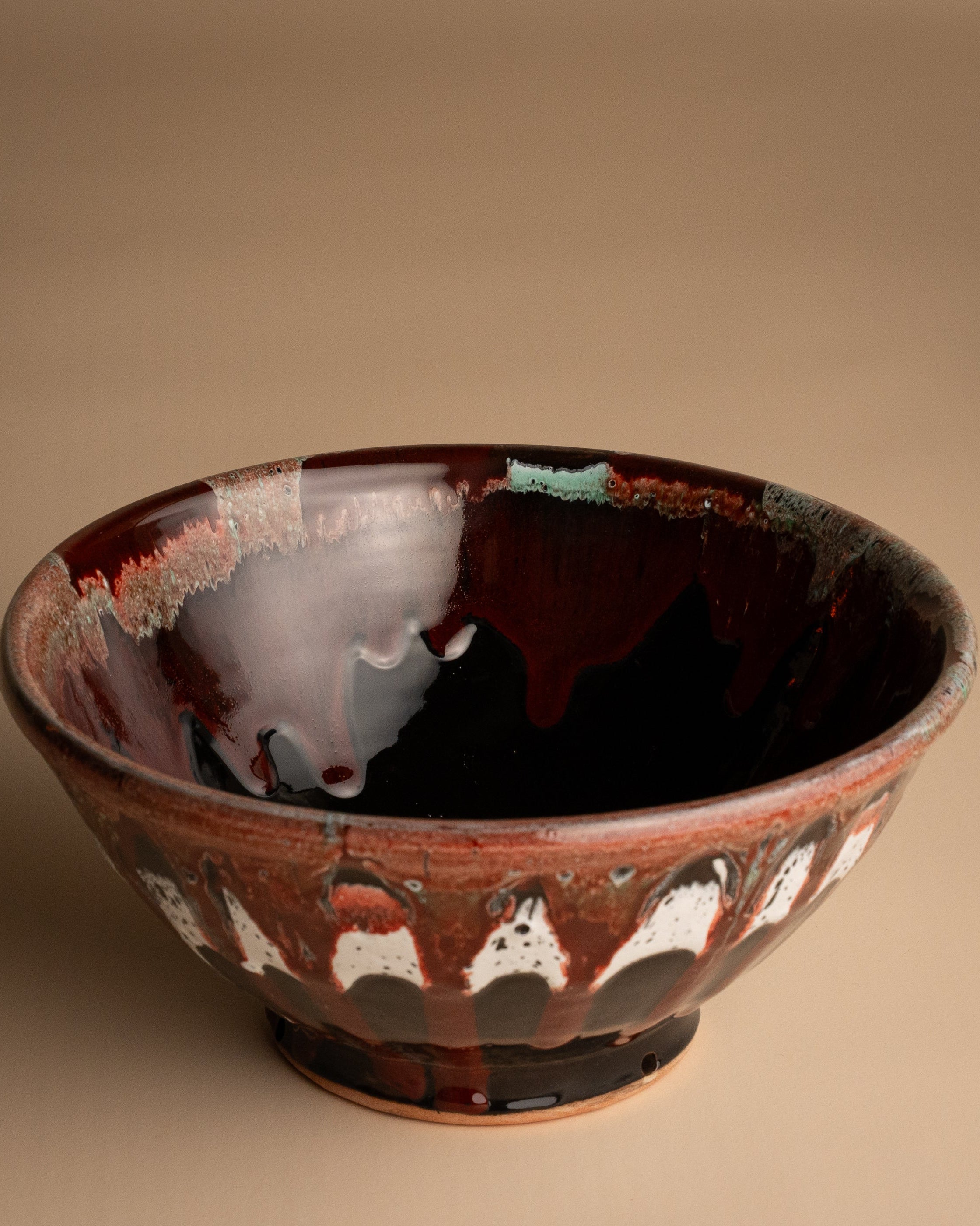 HANDGEMAAKTE KERAMIEK SCHAAL – TRAB