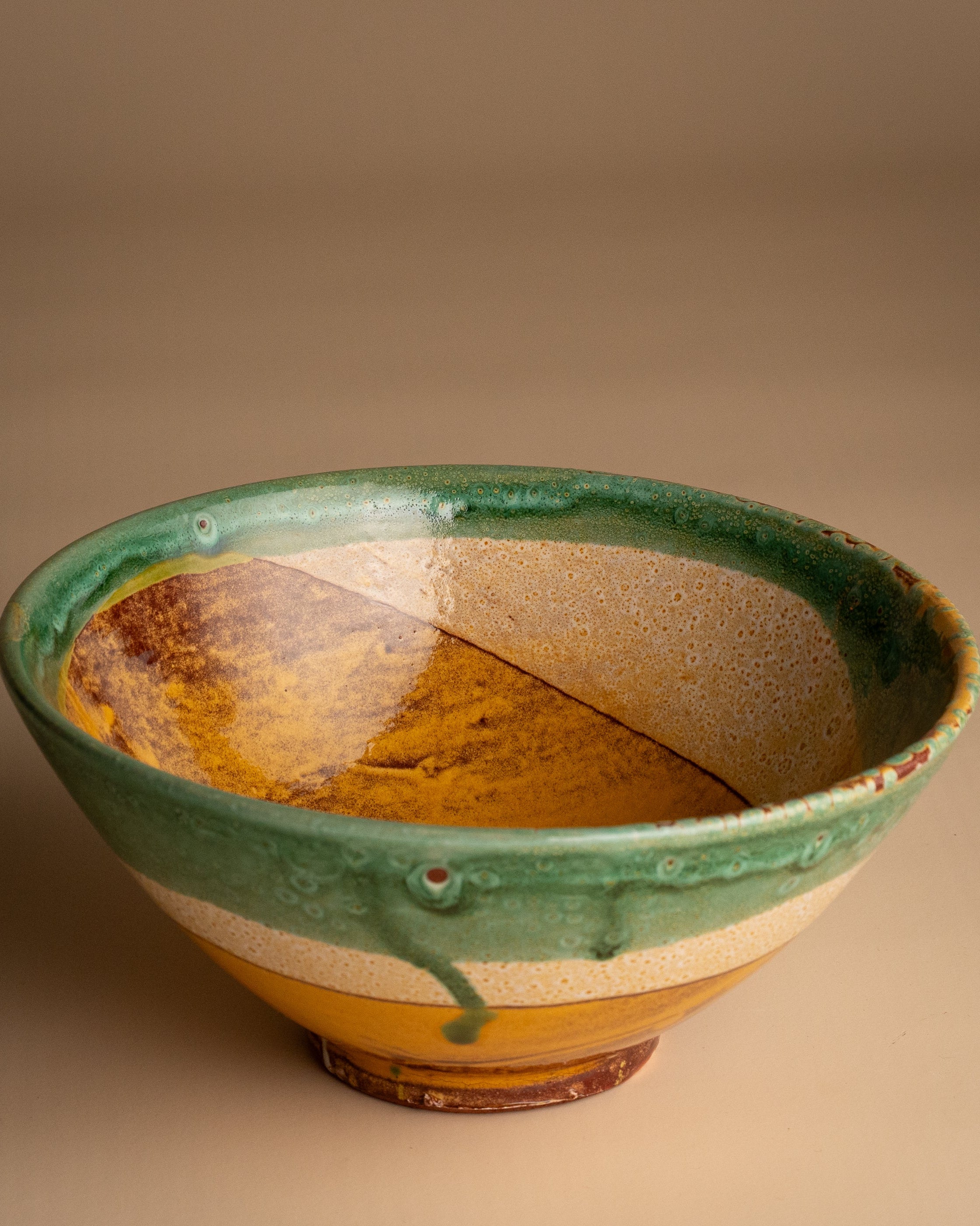 HANDGEMAAKTE KERAMIEK SCHAAL – KHADRA