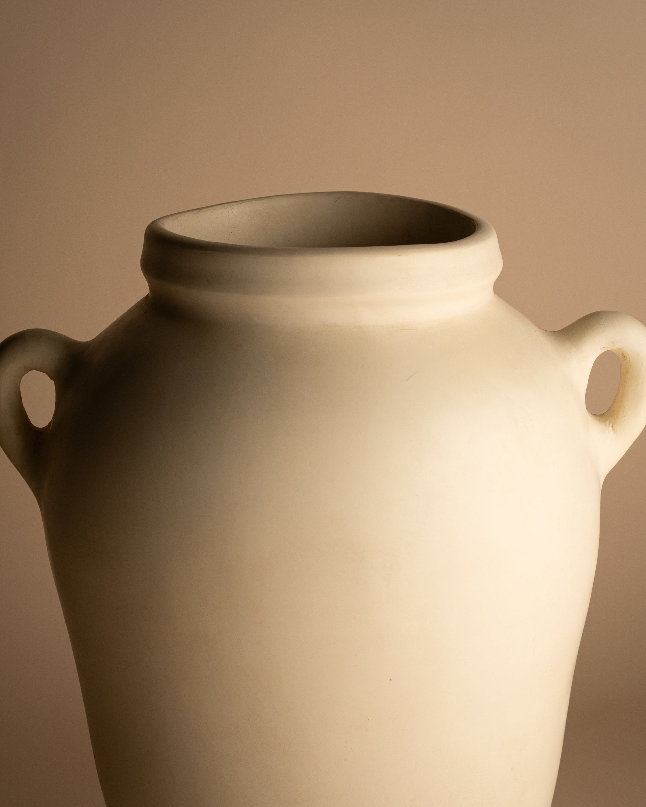 HANDGEMAAKTE (GROTE) VAAS – SILA