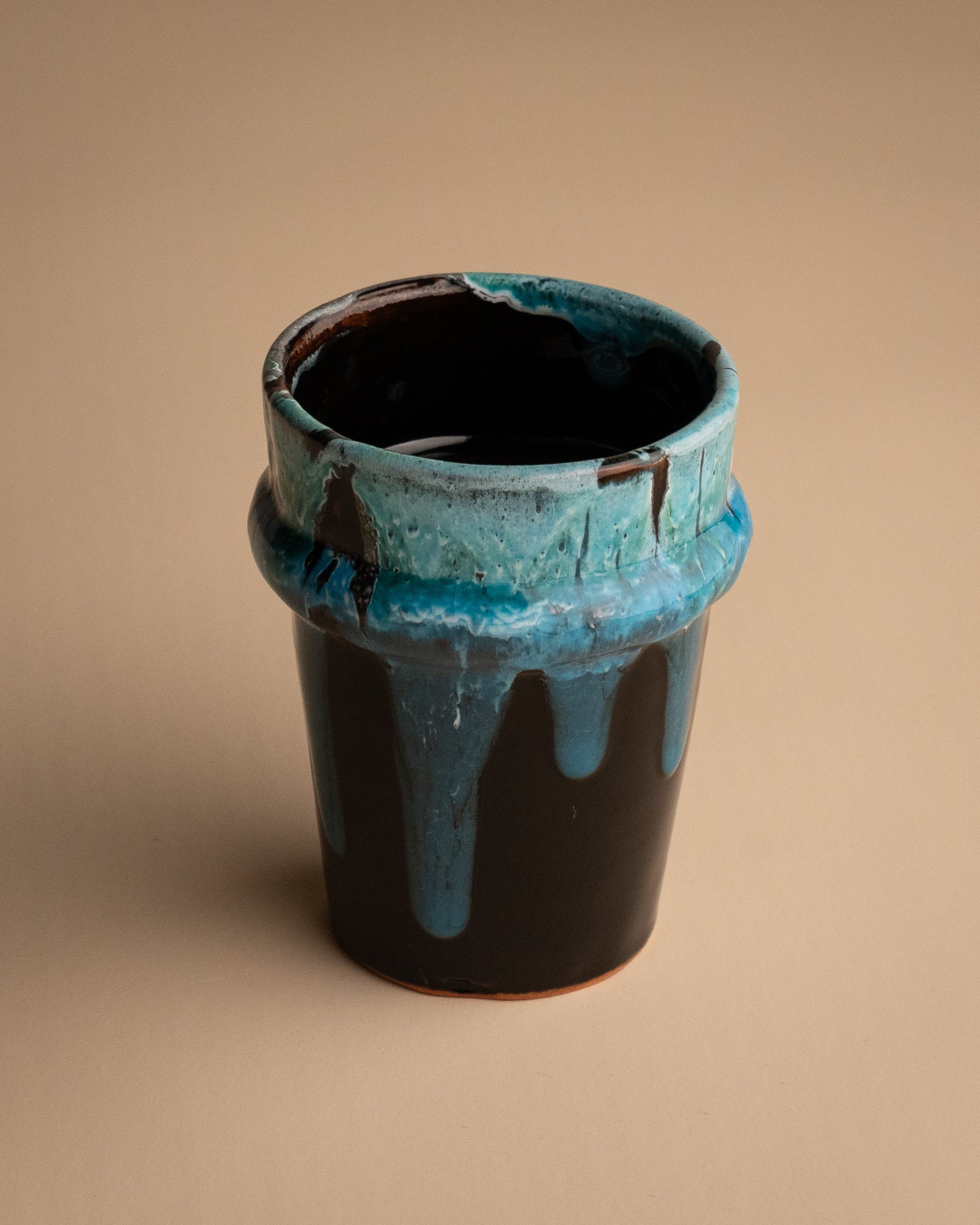 HANDGEMAAKTE MOK – AZRAQ