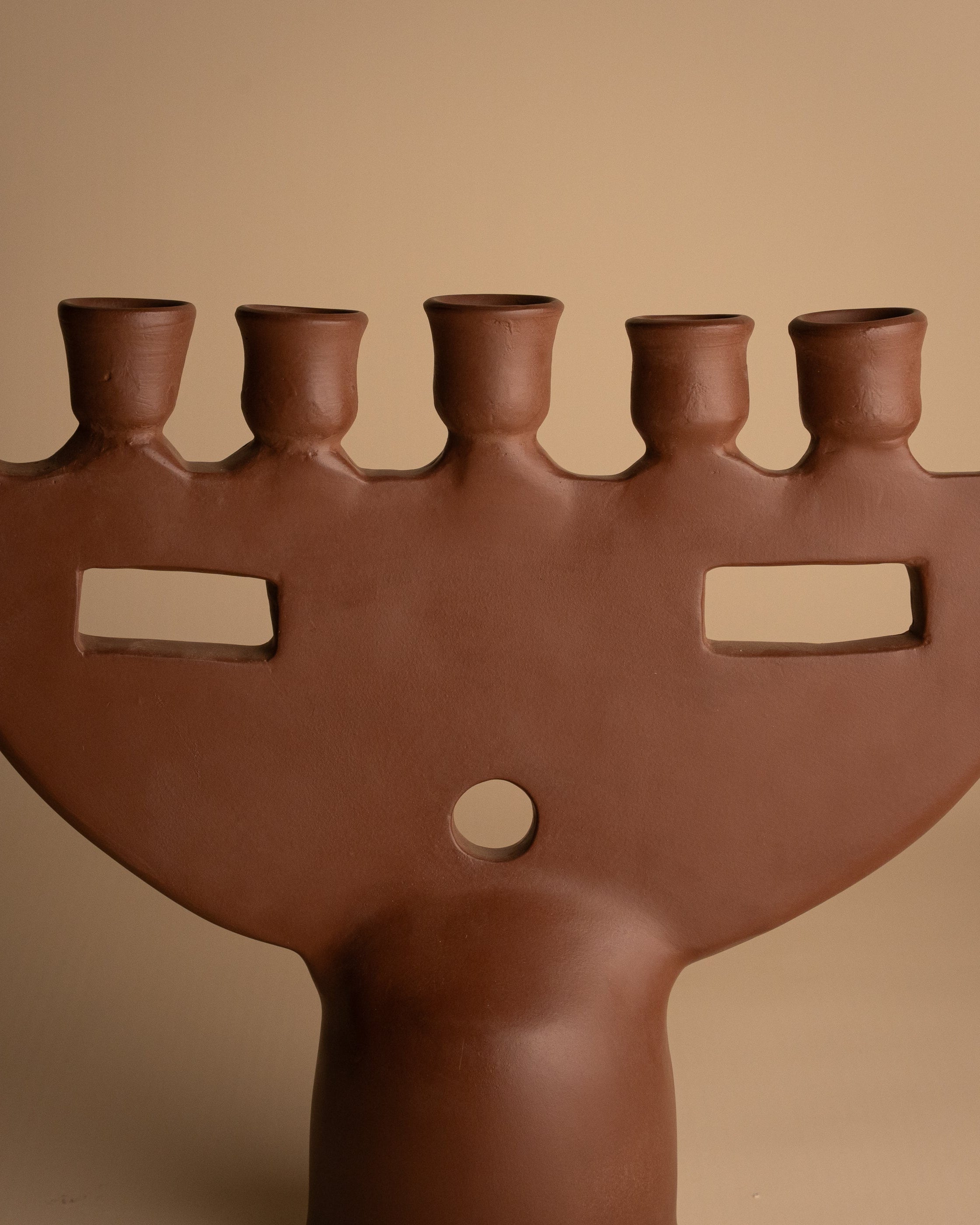 HANDGEMAAKTE KANDELAAR – AVA (GROOT)