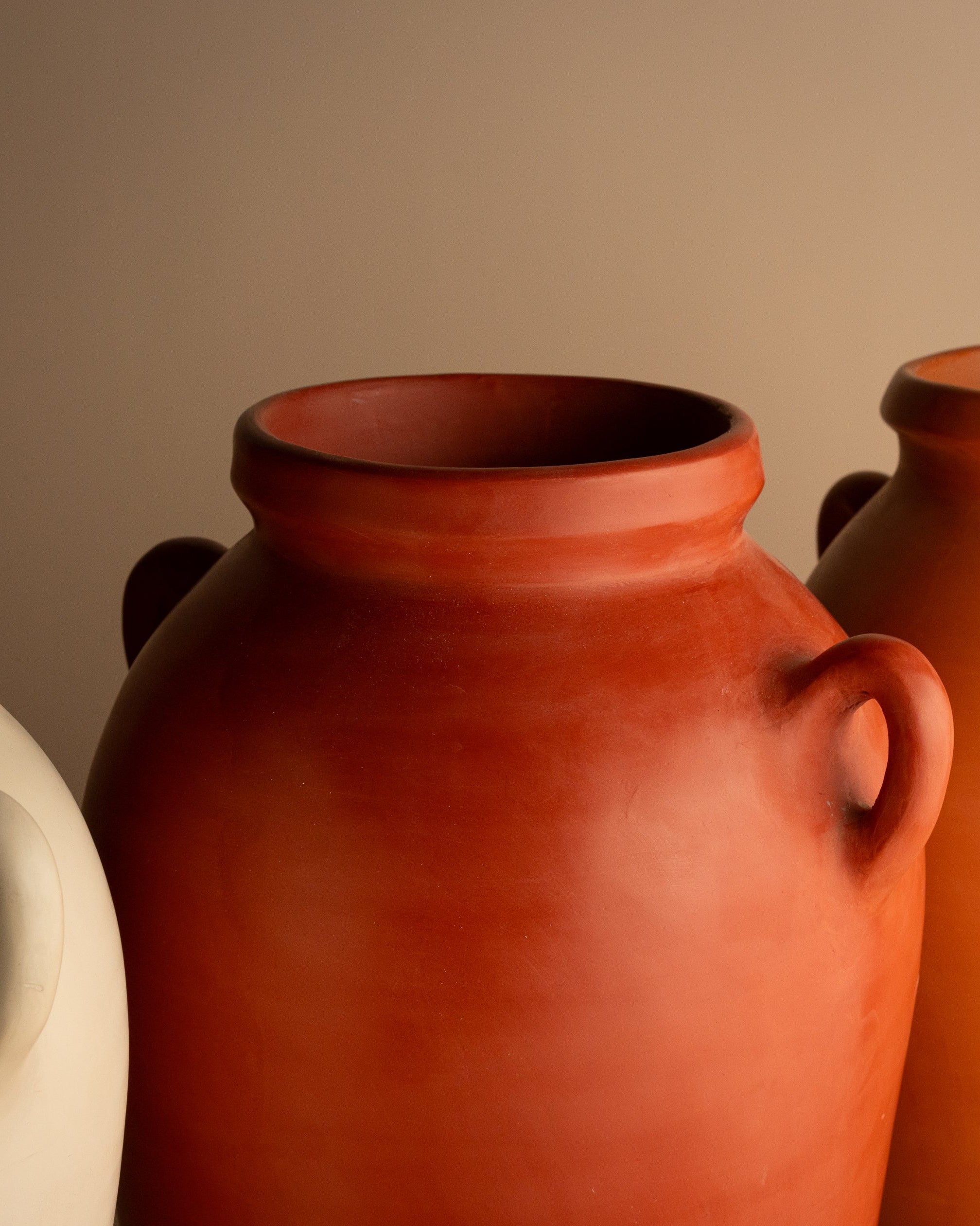 HANDGEMAAKTE (GROTE) VAAS – SILA