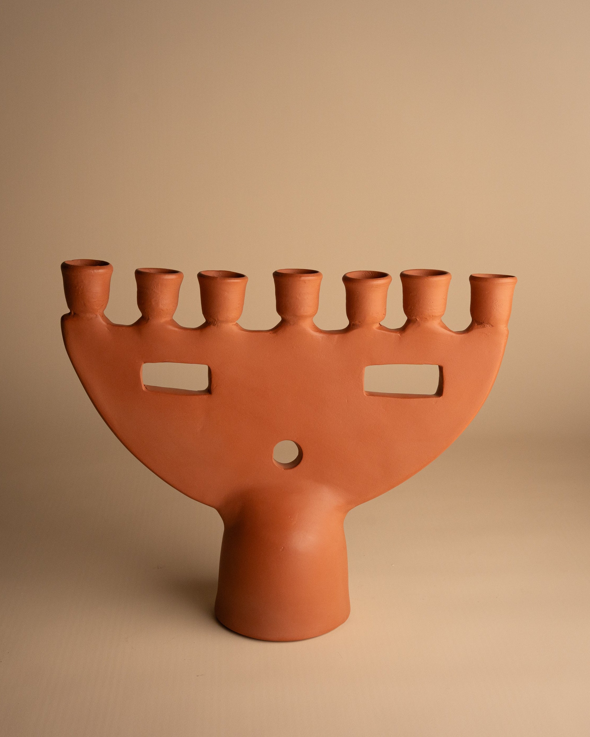 HANDGEMAAKTE KANDELAAR – AVA (GROOT)