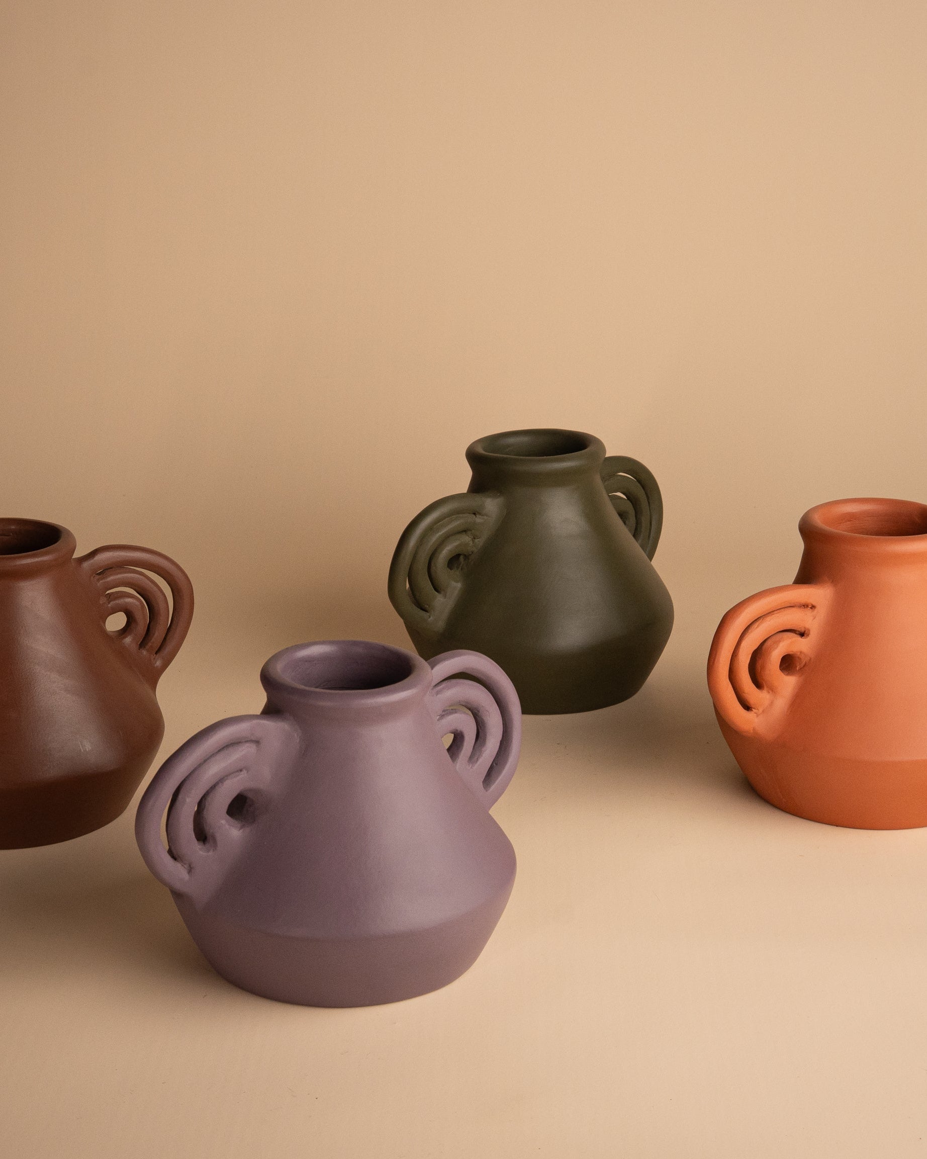 HANDGEMAAKTE VAAS – WASL