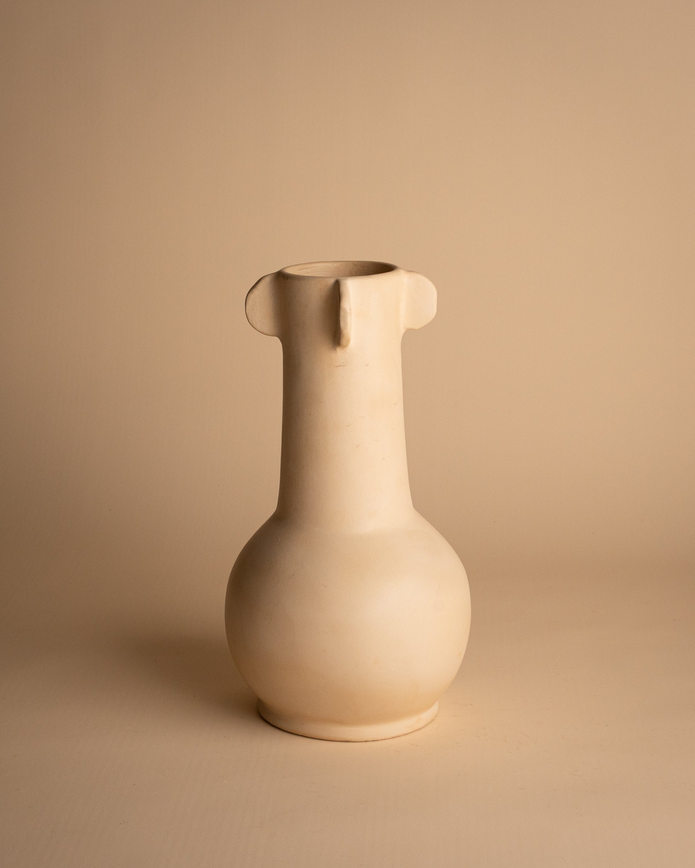 HANDGEMAAKTE VAAS – ARBA