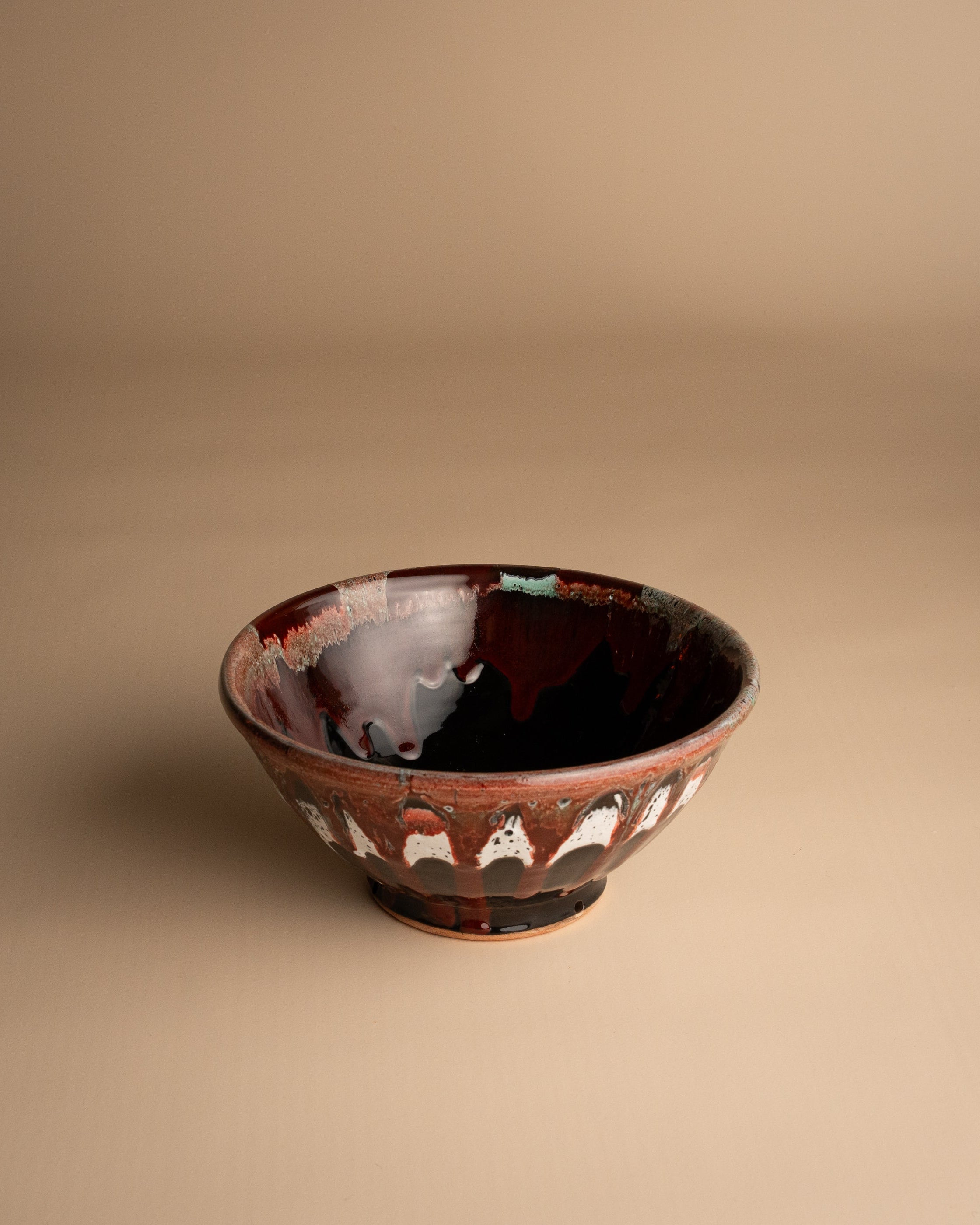 HANDGEMAAKTE KERAMIEK SCHAAL – TRAB