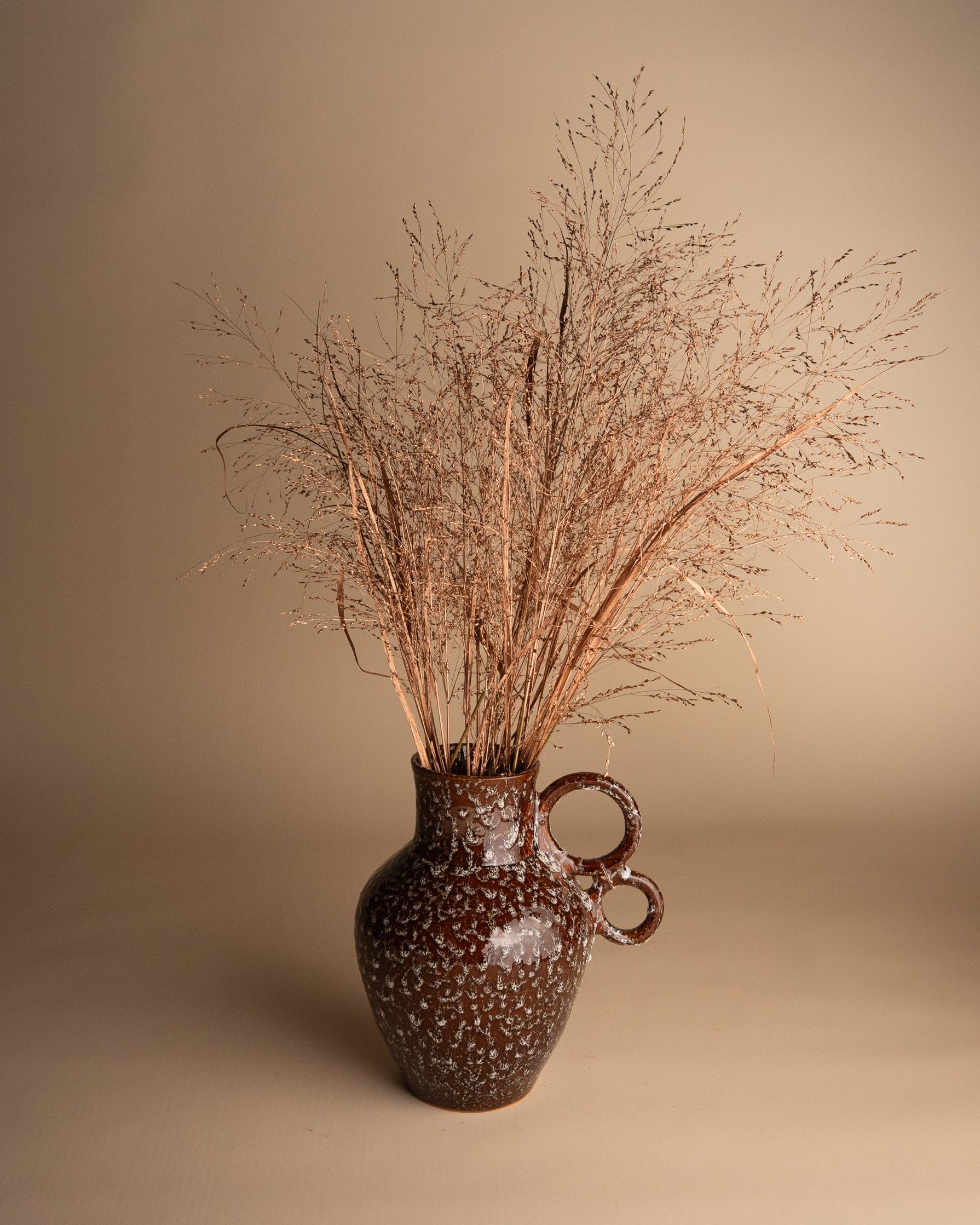 HANDGEMAAKTE VAAS – HARARA