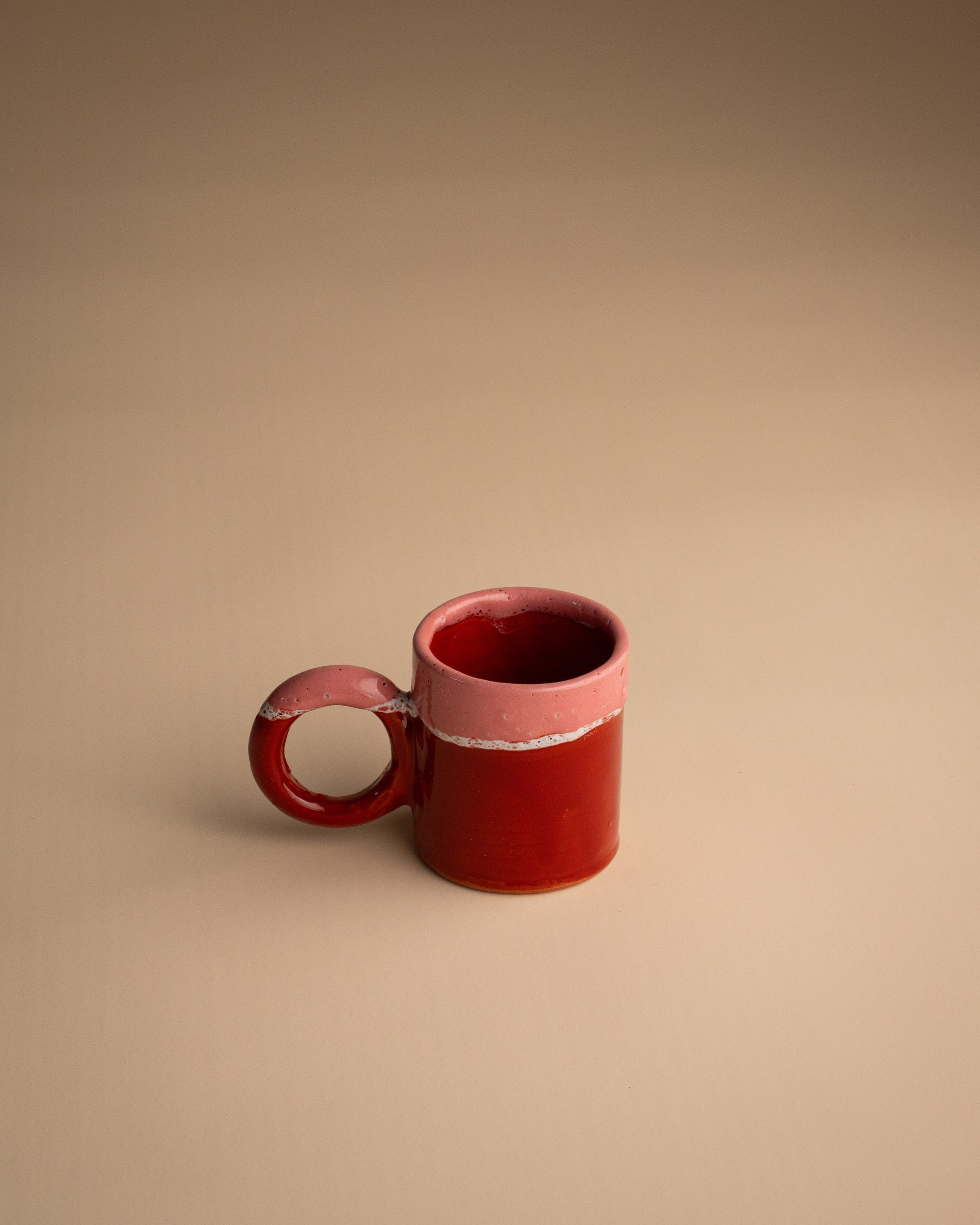 HANDGEMAAKTE MOK MET HANDVAT – WARDA