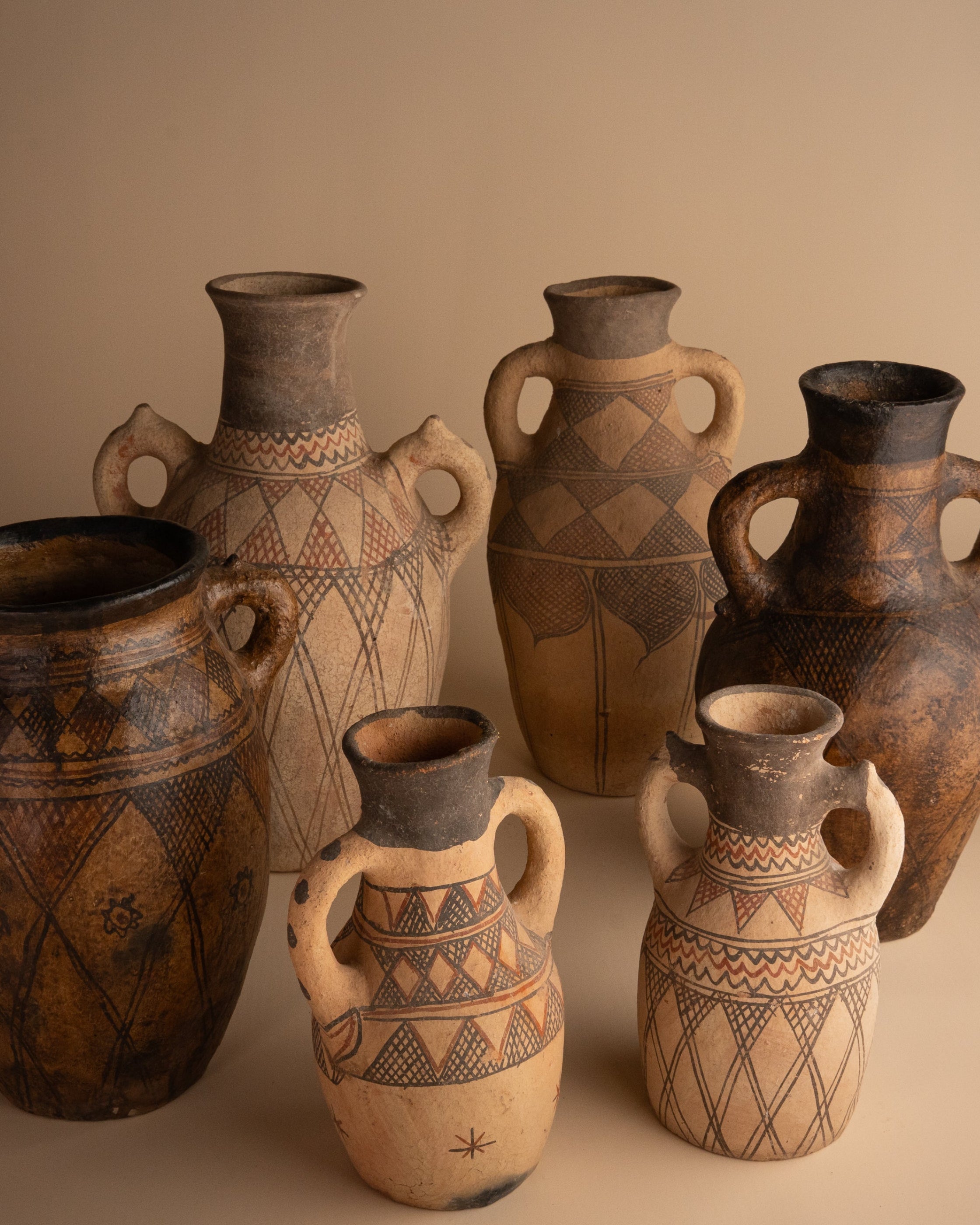 HANDGEMAAKTE VAAS – RIMA